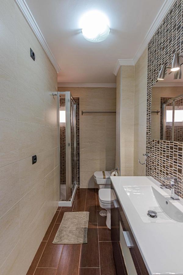 797 Holiday Rentals- Atico En Arroyo De La Miel Con Hermosas Vistas เบนัลมาเดนา ภายนอก รูปภาพ