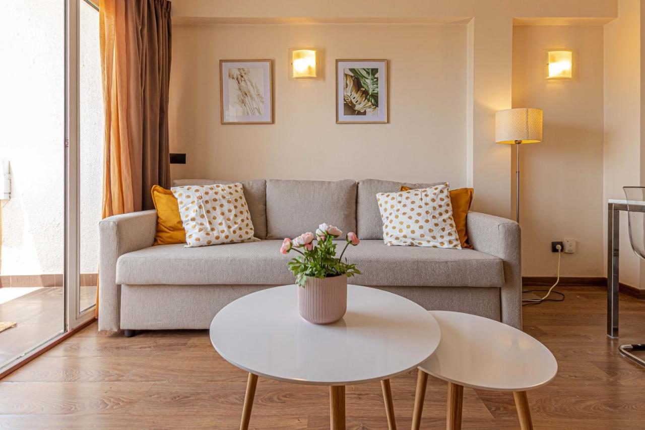797 Holiday Rentals- Atico En Arroyo De La Miel Con Hermosas Vistas เบนัลมาเดนา ภายนอก รูปภาพ